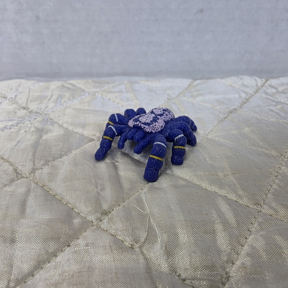 Yowie Peacock Tarantula Spider Animal 2" PVC Figurine Collectible Blue Purple
